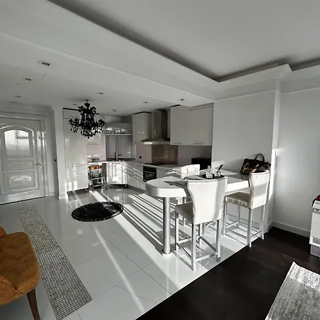 Apartament Kiralik - Ritz Carlton Residance Suezer Plaza'da Esyali Manzarali